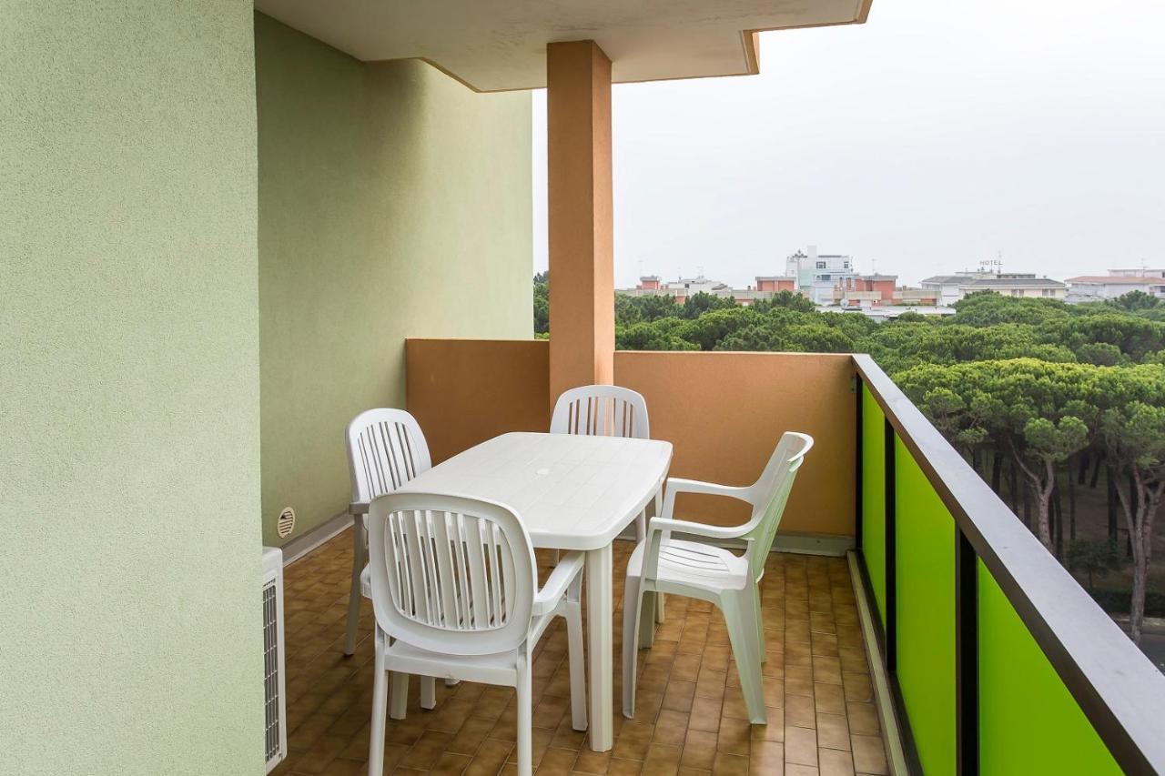 Castello Apartment Bibione Exterior photo